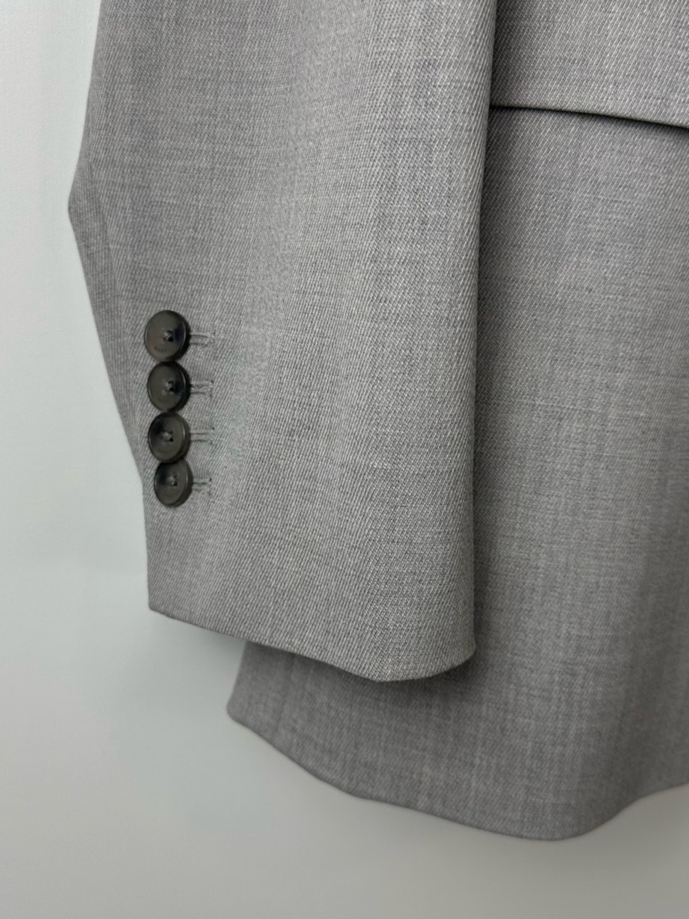 Aritzia Babaton Millions Blazer - Picture 6 of 15
